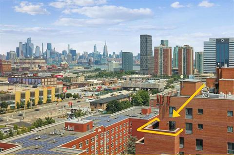 5 10th St 8p 8p Jersey City Nj 34 Photos Mls Movoto