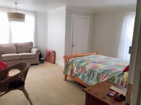 280 Hamilton Pl, Hackensack, NJ 07601 photo 9