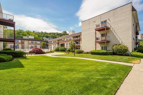 1111 River Rd #C25, Edgewater, NJ 07020 photo 24