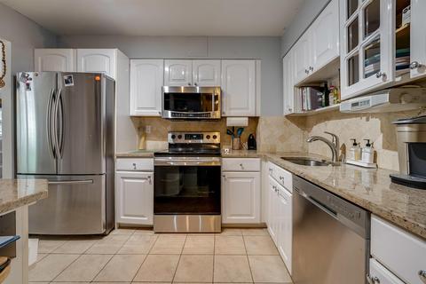 1111 River Rd #C25, Edgewater, NJ 07020 photo 9