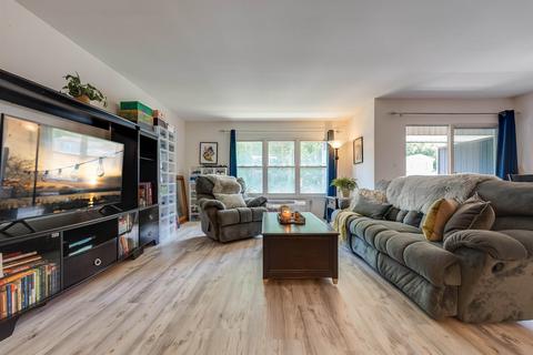 1111 River Rd #C25, Edgewater, NJ 07020 photo 1