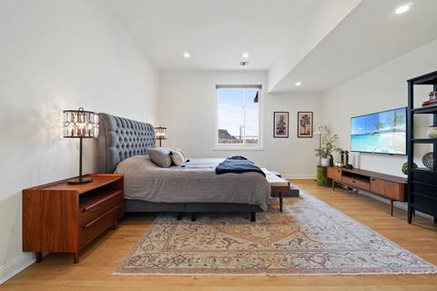 135 Hudson Cv, Edgewater, NJ 07020 photo 14