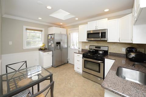 79 Devon Ter, Kearny, NJ 07032 photo 6
