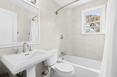 476 Sutton Ave, Hackensack, NJ 07601 photo 8