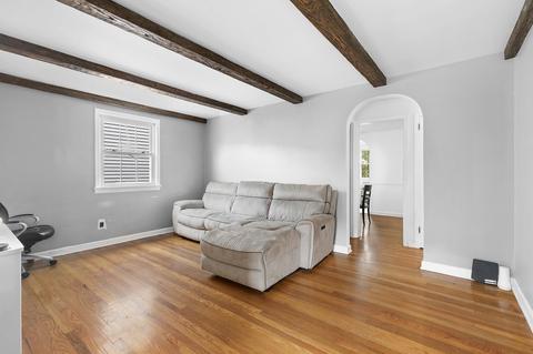476 Sutton Ave, Hackensack, NJ 07601 photo 2