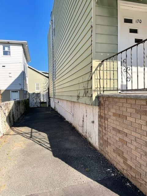 170 Front St, Secaucus, NJ 07094 photo 3