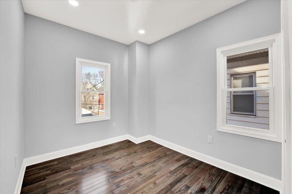  5 Stegman Ter, Jersey City, NJ 07305 photo 22