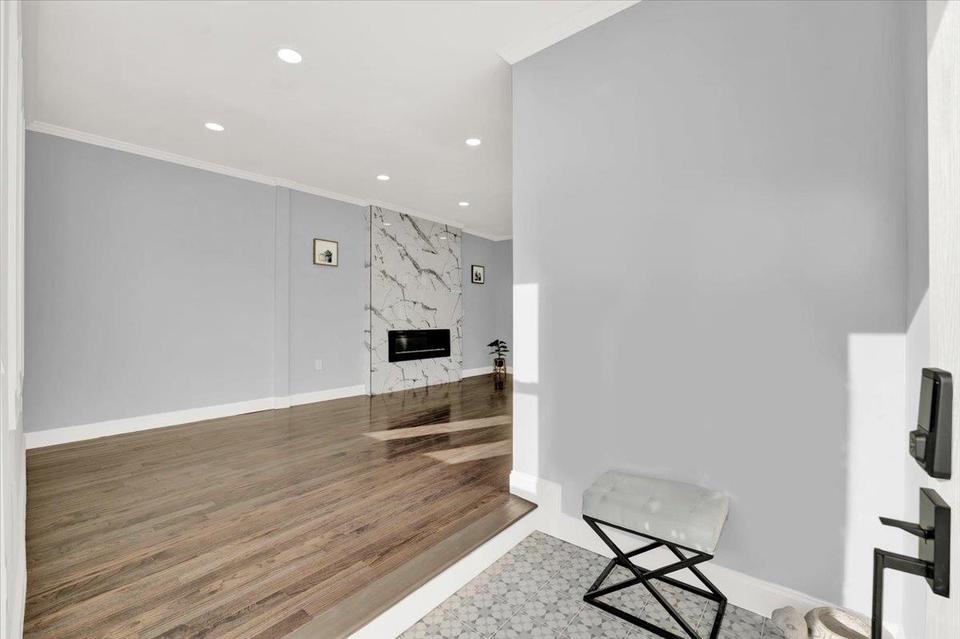  5 Stegman Ter, Jersey City, NJ 07305 photo 5