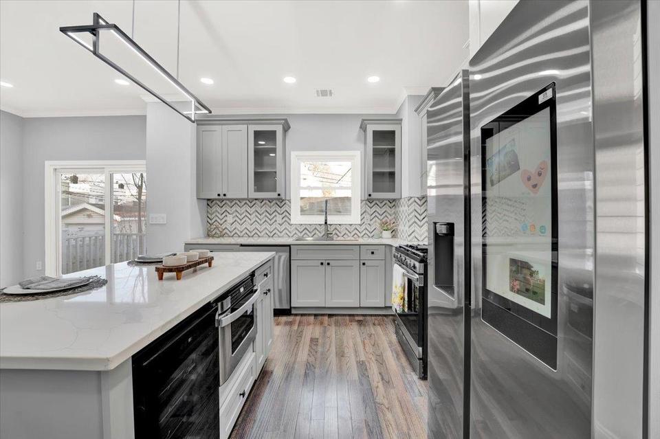  5 Stegman Ter, Jersey City, NJ 07305 photo 12