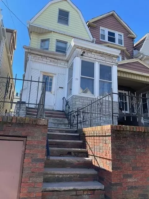 29 Claremont Ave, Jersey City, NJ 07305