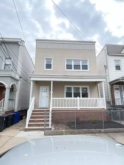 194 Prospect Ave, Bayonne, NJ 07002