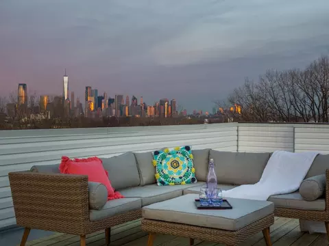 214 Halladay St UNIT 2, Jersey City, NJ 07304