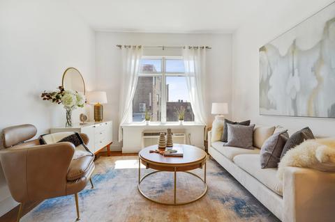 217 Newark Ave 415 #415, Jersey City, NJ 07302