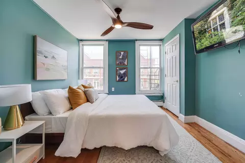 293-295 3rd St #2, Jersey City, NJ 07302