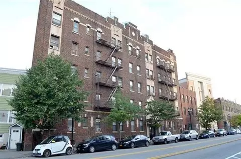 821 Bergen Ave E15 #E15, Jersey City, NJ 07306