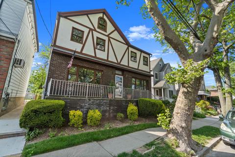 261 Kennedy Blvd, Bayonne, NJ 07002