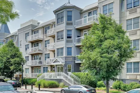 30 Freedom Way 207 #207, Jersey City, NJ 07305