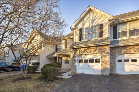 115 Salem Rd, North Brunswick, NJ 08902