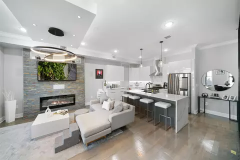 31 Zabriskie St 2 #2, Jersey City, NJ 07307
