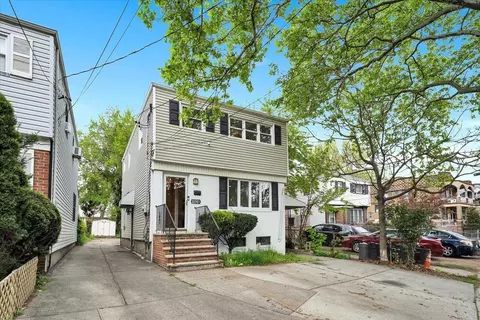 1926 Kennedy Blvd, Jersey City, NJ 07305