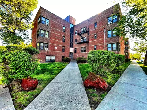 67 W 48th St 233 #233, Bayonne, NJ 07002