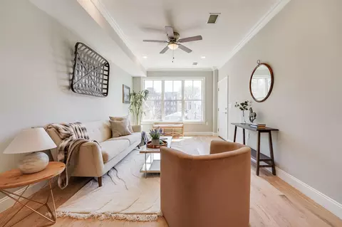 2765 Kennedy Blvd 4 #4, Jersey City, NJ 07306