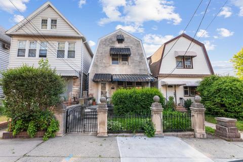 325 Avenue B, Bayonne, NJ 07002