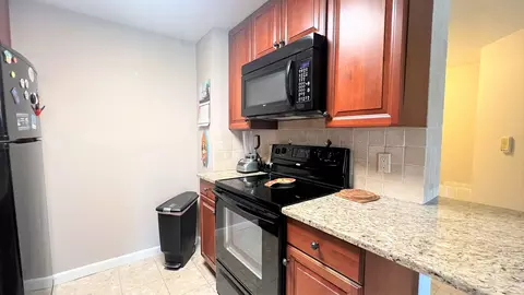310 Lookout Ave, Hackensack, NJ 07601 photo 14