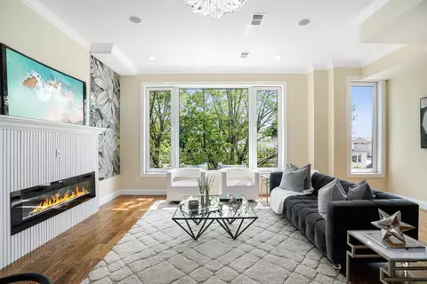 110 Carlton Ave 2 #2, Jersey City, NJ 07306