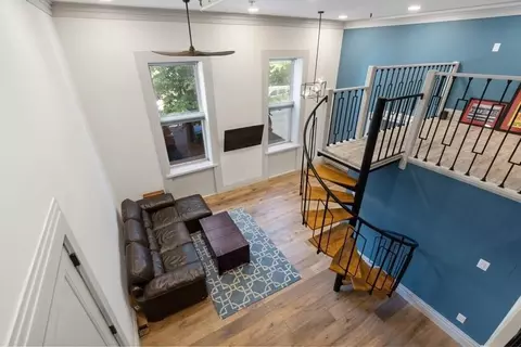 154 Ogden Ave #1H, Jersey City, NJ 07307