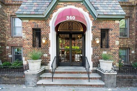 340 Fairmount Ave 402 #402, Jersey City, NJ 07306