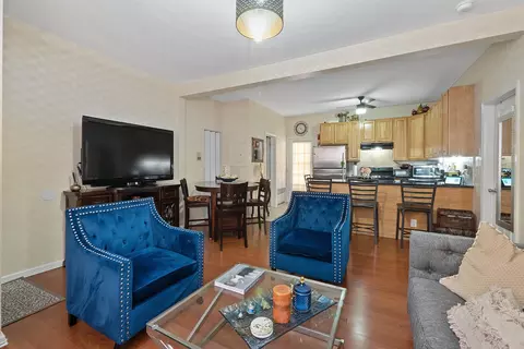 78-80 W 48th St 1b #1B, Bayonne, NJ 07002