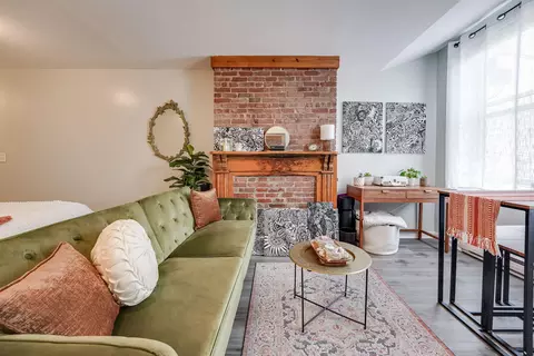 130 Adams St #2, Hoboken, NJ 07030