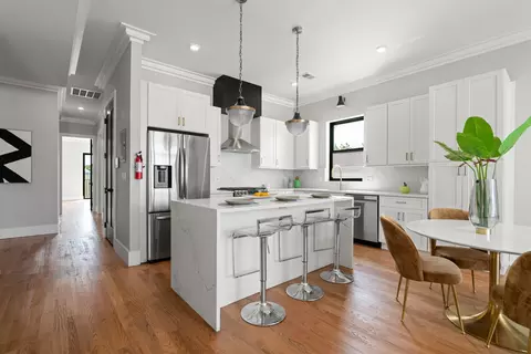 265 Griffith St 2 #2, Jersey City, NJ 07307