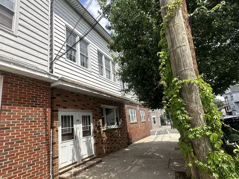 495 Avenue A, Bayonne, NJ 07002