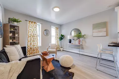 231 Griffith St E #E, Jersey City, NJ 07307