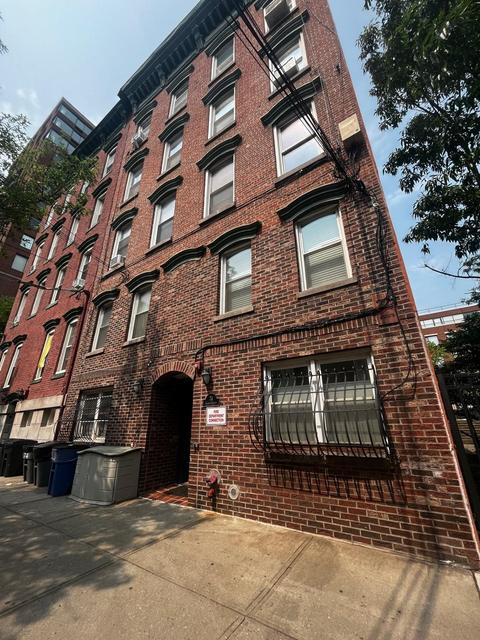 74 Garden St #4S, Hoboken, NJ 07030