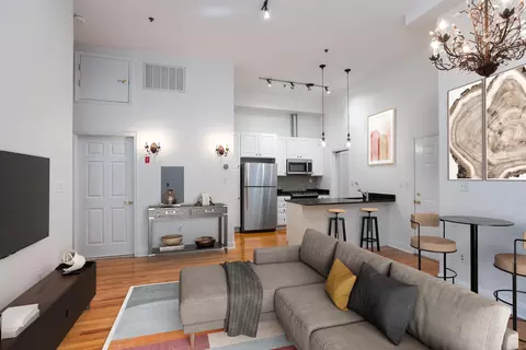 1023 Clinton St #3C, Hoboken, NJ 07030