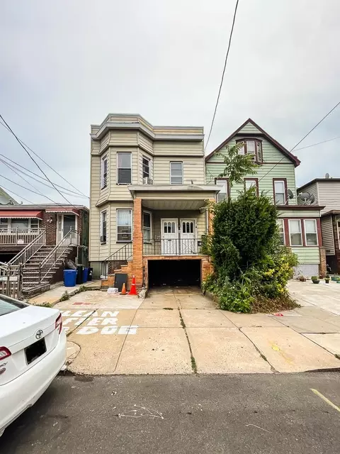 66 Columbia Ave, Jersey City, NJ 07307