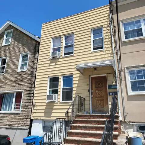 128 Poplar St, Jersey City, NJ 07307