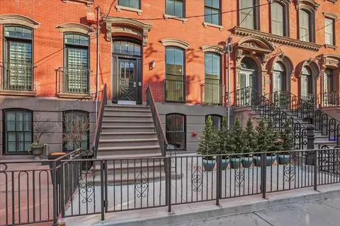 609 Hudson St 1a #1A, Hoboken, NJ 07030
