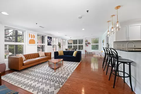 812 Grand St #211, Hoboken, NJ 07030