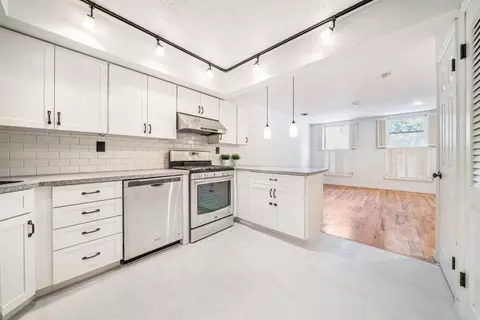 151 Sussex St 2 #2, Jersey City, NJ 07302