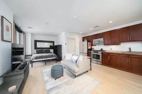 201 Luis M Marin Blvd 522x #522X, Jersey City, NJ 07302