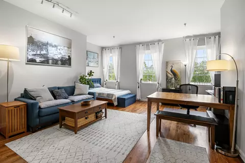 227 Christopher Columbus Dr 211b #211B, Jersey City, NJ 07302