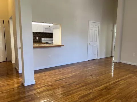 44 Sherman Ave 1d #1D, Jersey City, NJ 07307