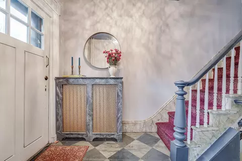 13 Zabriskie St, Jersey City, NJ 07307