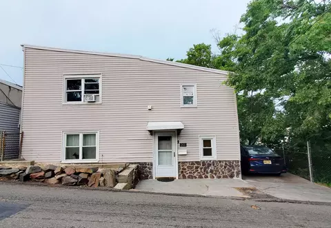 2611 Jane St, North Bergen, NJ 07047