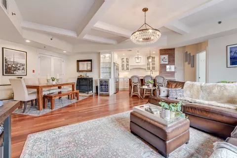 2 Paterson Ave 5a #5A, Hoboken, NJ 07030