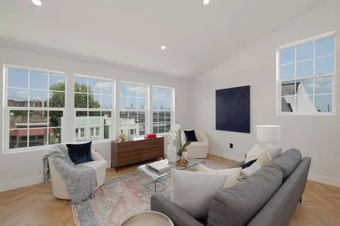 33 Bayview Ave #2, Jersey City, NJ 07305